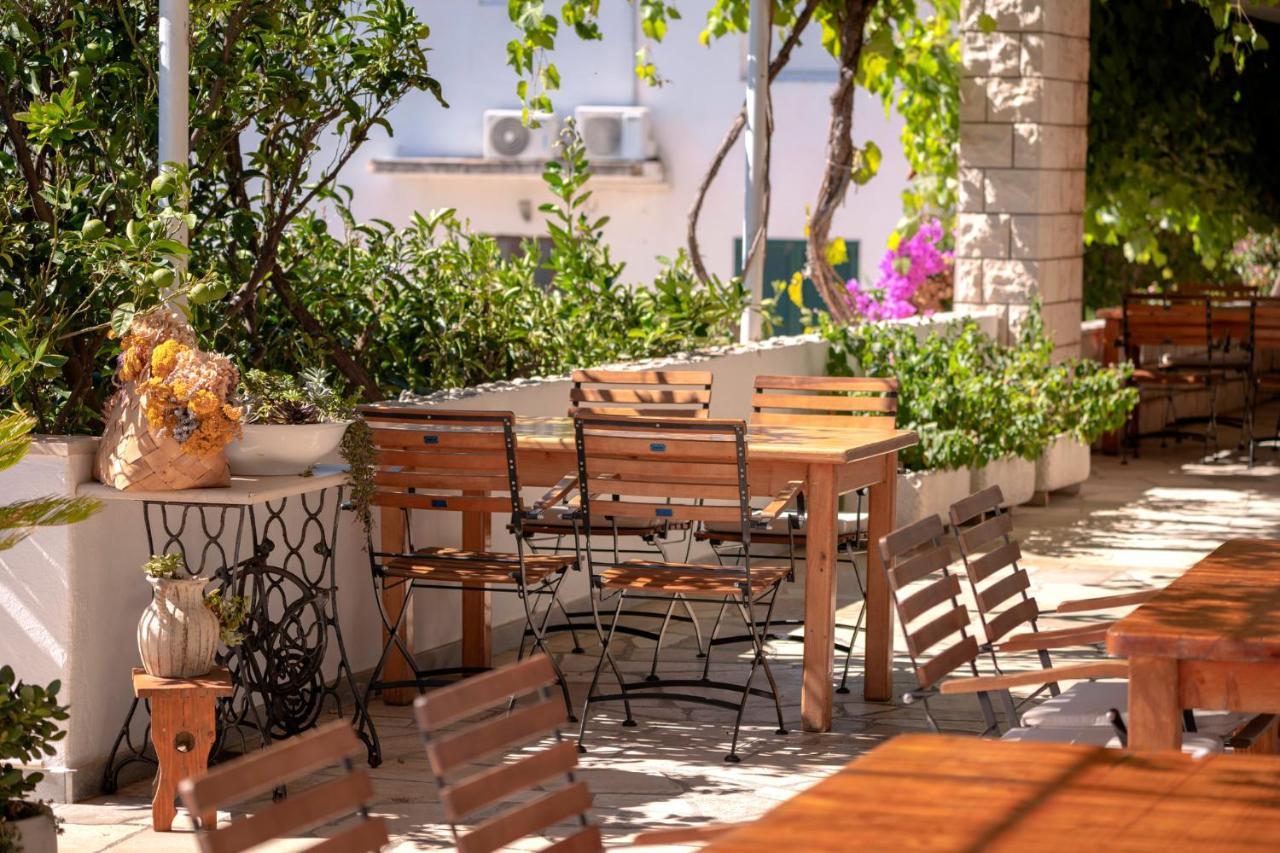 Hotel Pansion Marjan Zavala Zewnętrze zdjęcie